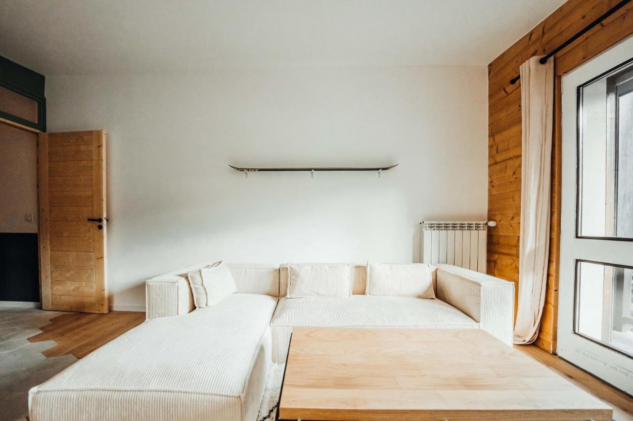 Spacious Apartment Completely Renovated By An Architect 圣热尔韦莱班 外观 照片